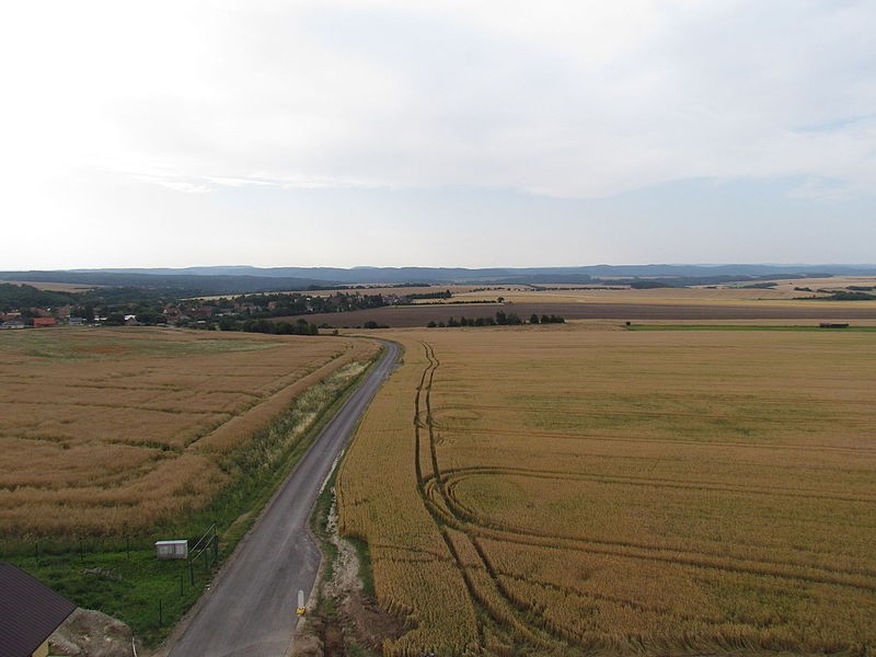 Ze Sence u Rakovníka je to kousek na Krakovec i na Křivoklát