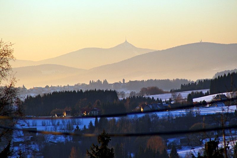 Nemusíte až do Innsbrucku, dejte přednost Ski areálu Ještěd