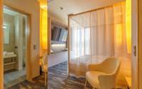 Hotel Hills****