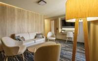 Hotel Hills****