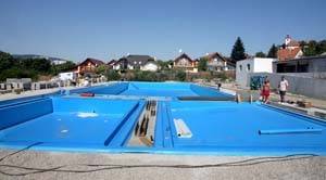 Dolphin swimming pool Bratislava