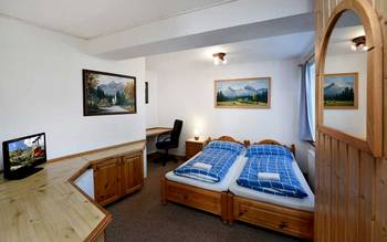 Dvojlôžková izba s 2 oddelenými lôžkami č.4