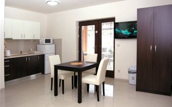 Vila Lexus