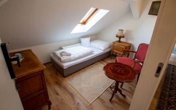 Room C 108