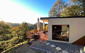 HOUSE LIFE_VYHNE