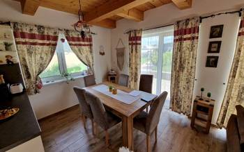 Kuchyňa - jedálenská časť