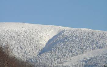 Pod horou Slamník se nespí, ale lyžuje ve Ski centru Sněžník