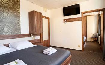 Čtyřlůžkový DVOUPOKOJ S KLIMATIZACÍ