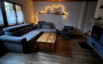 Malá chata- obývačka