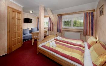Třílůžkový pokoj - Hotel Kristýna