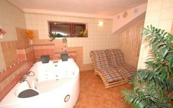 Hotel Trio