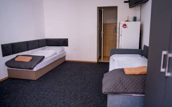 Dvojlôžková izba s vlastnou kuchynkou 1