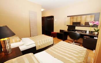 Hotel City***