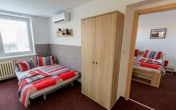 Apartmán s 1 ložnicí - dvůr
