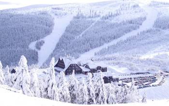 Ve ski areálu Červenohorské sedlo se lyžuje od prosince do dubna