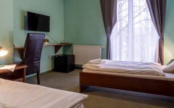 Dvojlôžková izba s oddelenými lôžkami č. 104
