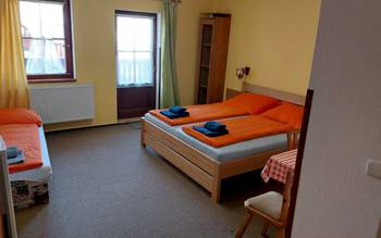 3- Třílůžkový pokoj