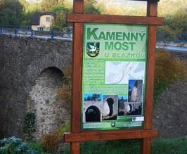 Кам'яний міст у Красно над Кисуцею