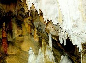 Náučný chodník K Harmaneckej jaskyni