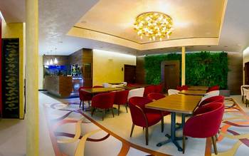 AIR HOTEL