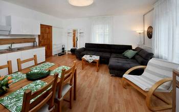 Apartmán 3+2 s kuchynkou