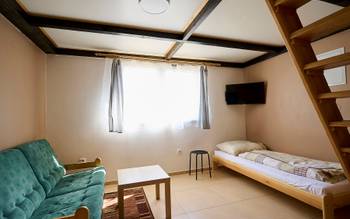 Spodní místnost na chatce