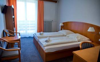 Třílůžkový pokoj