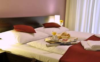 Hotel Crocus