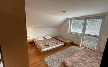 Apartmán s 3 spálňami