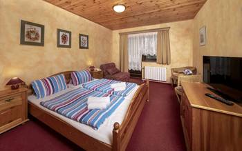 Rodinný pokoj 2x2 s balkonem - Hotel Martin