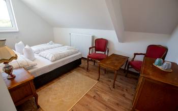 Room B 107