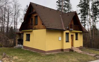 Хатина біля Оравського водосховища Намество