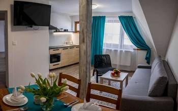 Apartmán č. 5 podkrovný s výhľadom do záhrady