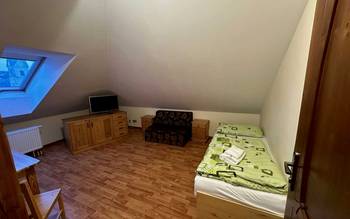 Jednolôžková izba s prístelkou