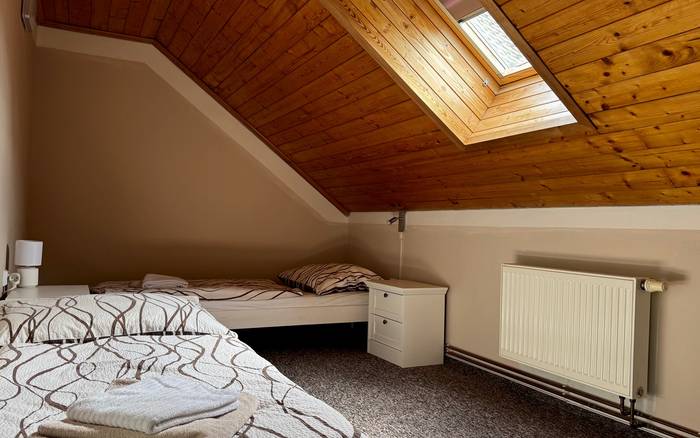 Čtyřlůžkový apartmán s 2 ložnicemi