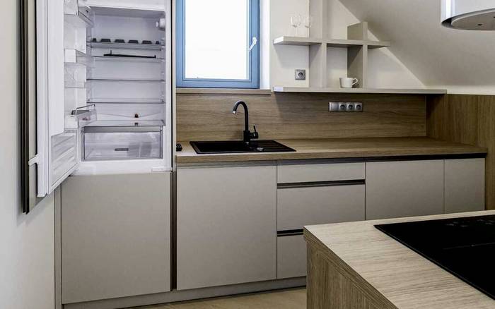 Apartmán se 2 ložnicemi, balkonem