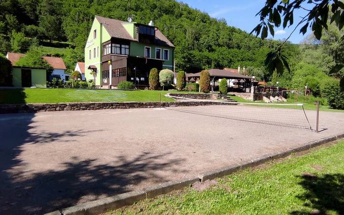 Hřiště