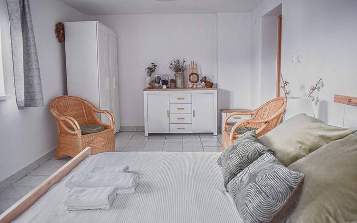 Apartmán s 2 spálňami a výhľadom na vodu