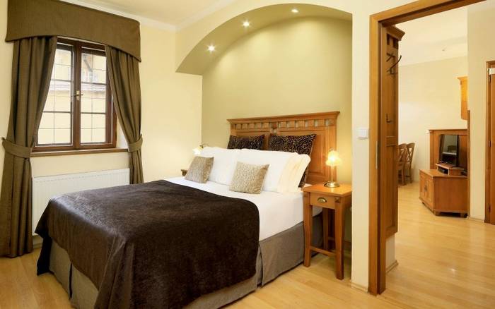 4.First Floor Apartment