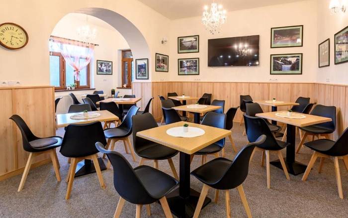 Restaurace