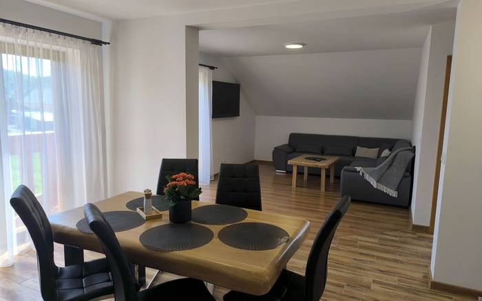 Apartmán s balkónom