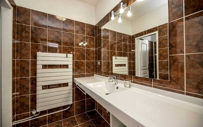 Apartmán s obývacím pokojem a ložnicí
