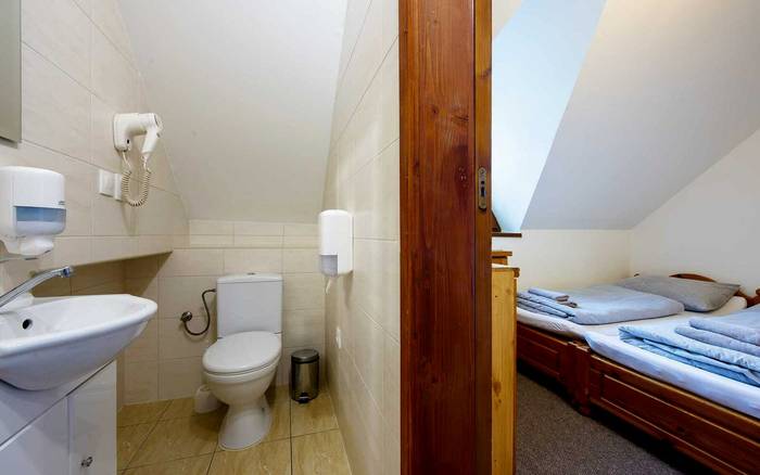 Dvojlôžková izba Economy s 2 oddelenými lôžkami č.7