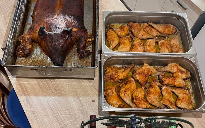 Pečené prasiatko na spoločenské akcie