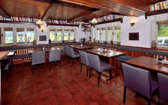 Restaurace