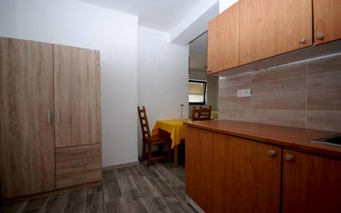 Třílůžkový pokoj s kuchyňkou