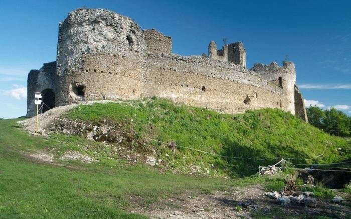 Jasenovský hrad