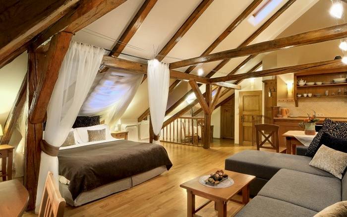 1.attic castle view