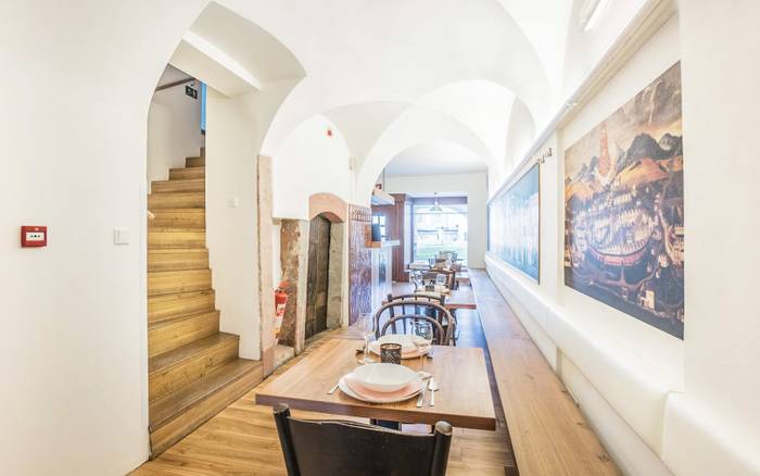 Restaurace
