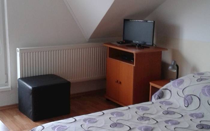 Apartmány Roja